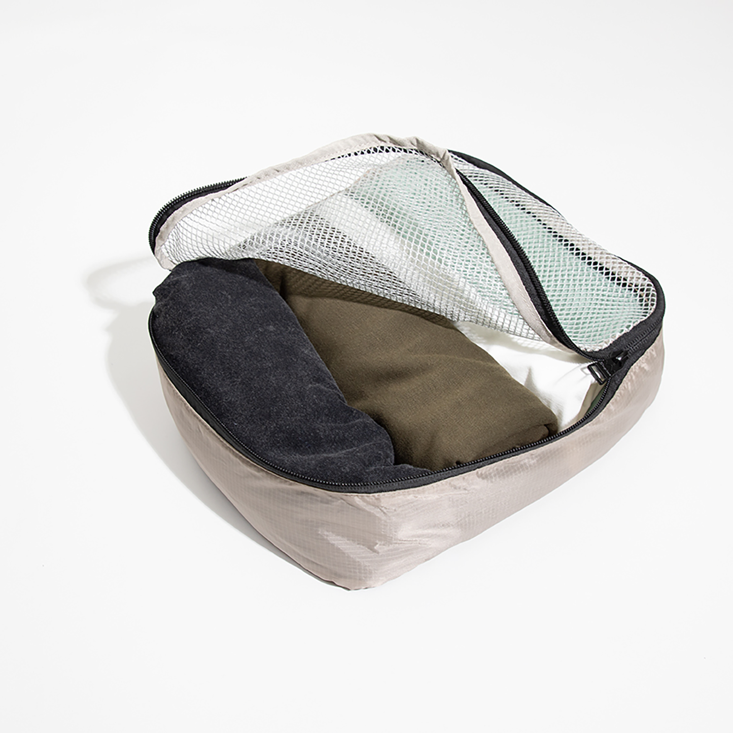 Traveler Pack Bag M Pack bag
