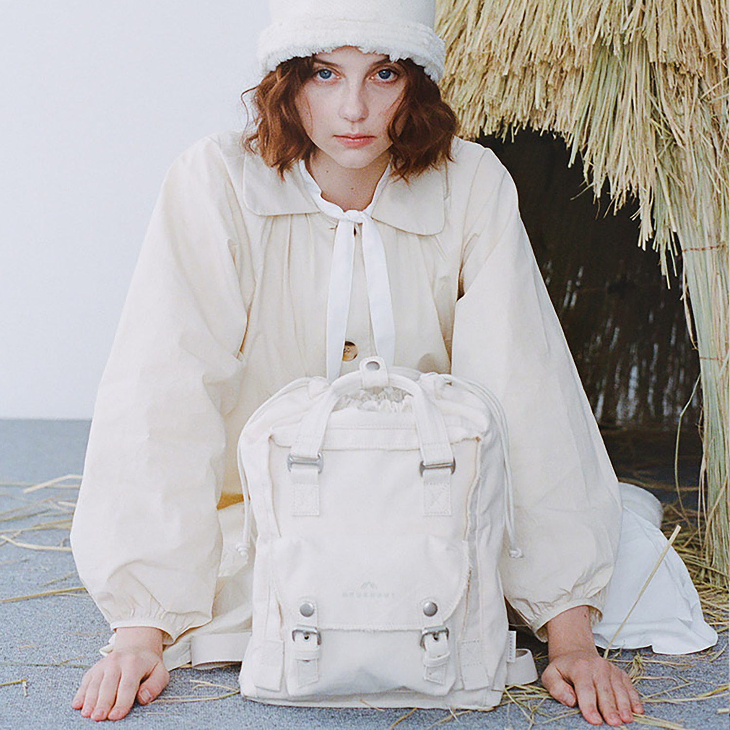 Macaroon Mini Drawstring Organic Cotton Series Beige Backpack – Doughnut Official EU