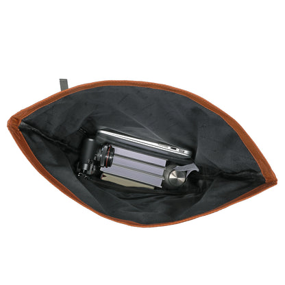 D195-UN-0004-F
