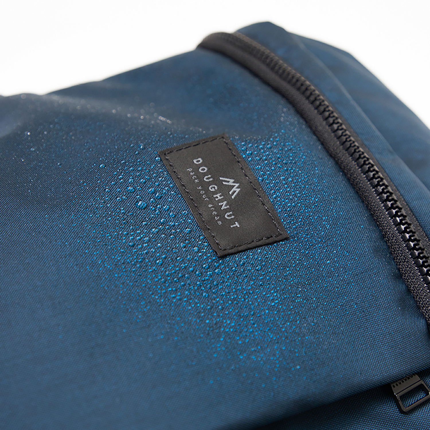 Design Brand  DOUGHNUT】Absorb — Ocean Power — Pacific Blue