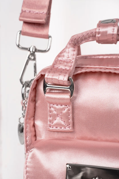 compressed_D226GT-0090-f_detail_02_highres_small.jpg?v=1786506487-F